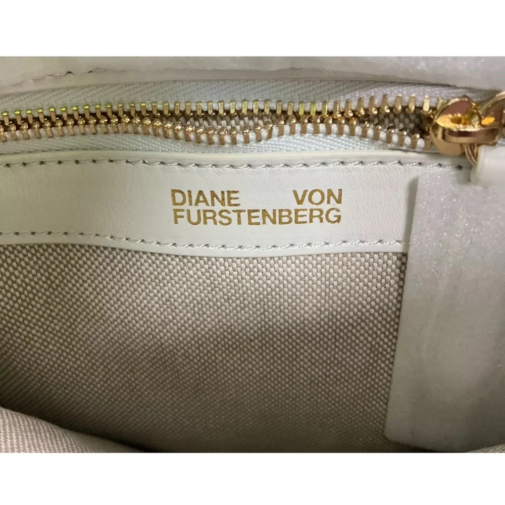 NWT Diane von Furstenberg  Leather  Saddle Bag - Picture 7 of 12
